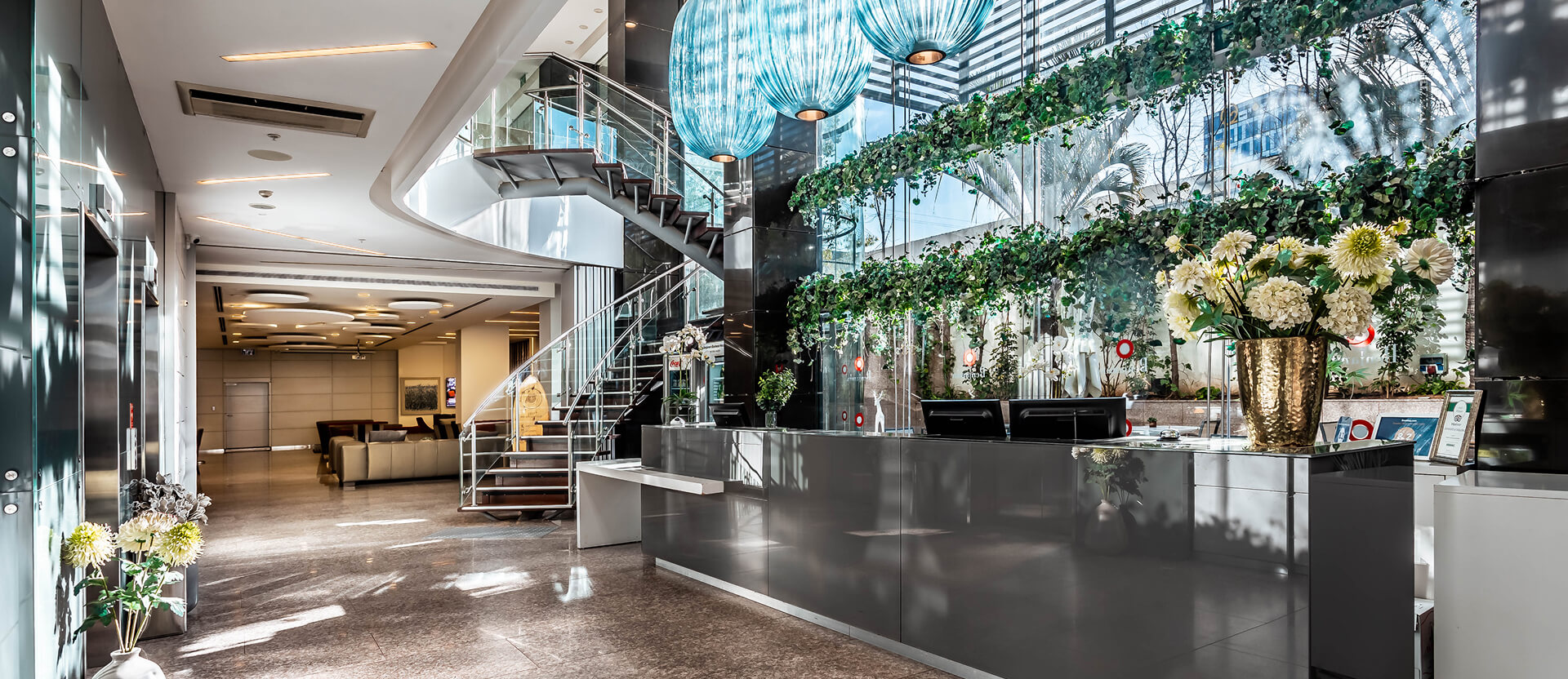 SIMPLEX_Benjamin_Lobby-8 1